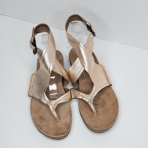 Chocolat Blu yagger Cork Asymetric sandal copper.